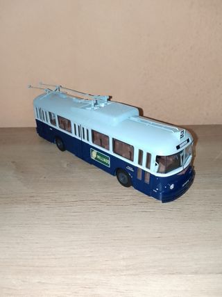 Autobús Chausson Vetra APV 1:43