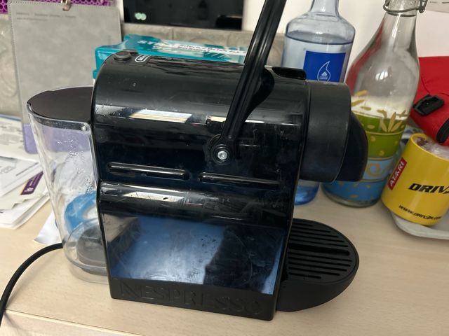 Cafetera Nespreso DeLonghi