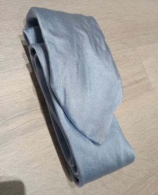 Corbata azul grisácea Zara