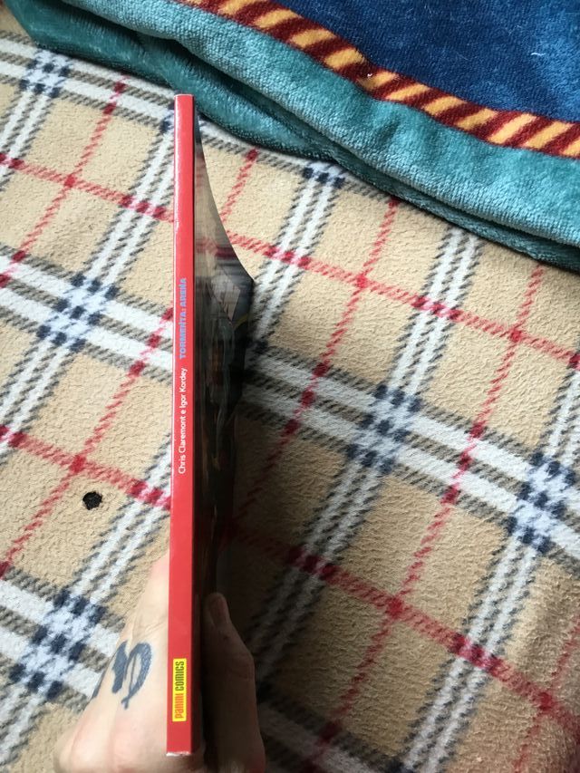 Tomo gordo panini comics xtreme x-men marvel