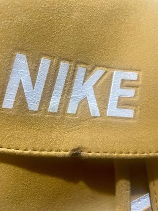 Mochila alta gama NIKE tamaño mediano