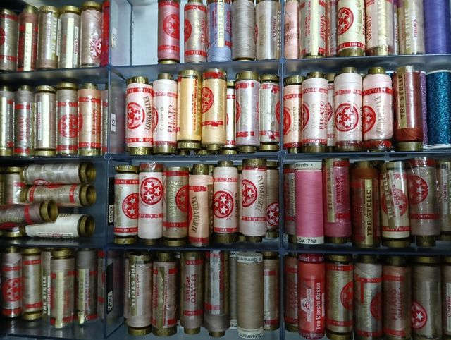 Rotolini filo da cucito