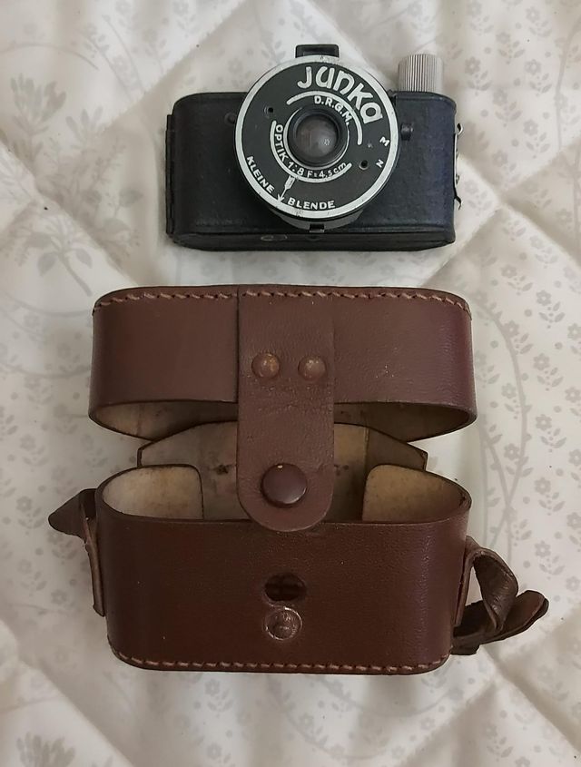 Miniatura tedesca della fotocamera Junka del 1938