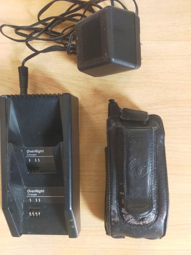 Móvil antiguo Motorola.