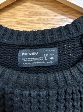 Jersey Pull Bear. Talla L. SOLO ENVÍO