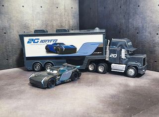 Camión y coche de metal de Cars