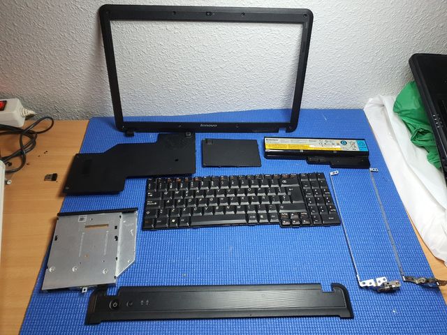 Piezas lenovo G550 todo lo que se en las fotos