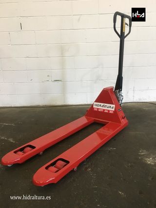 Transpaleta Manual de 2500 kgs