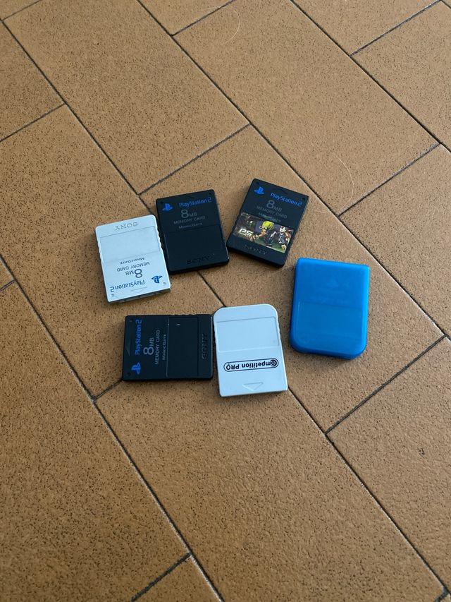 Memory card play 1/2