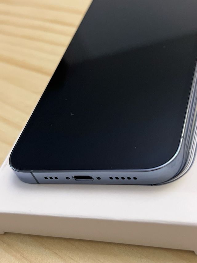 iPhone 13 pro 5G 128GB. Libe azul