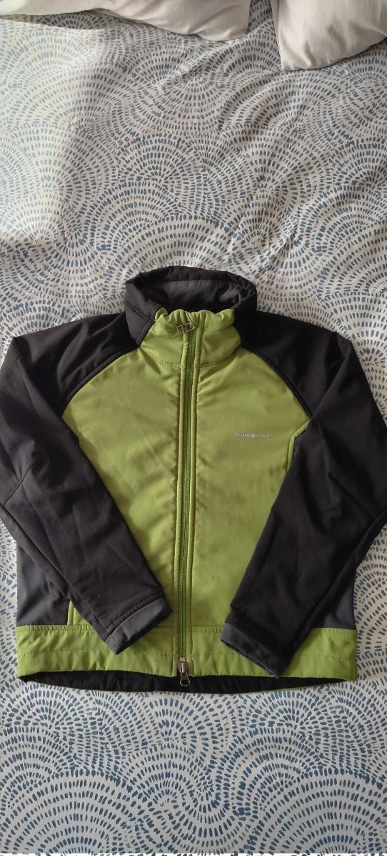 Cortavientos con forro polar Trango