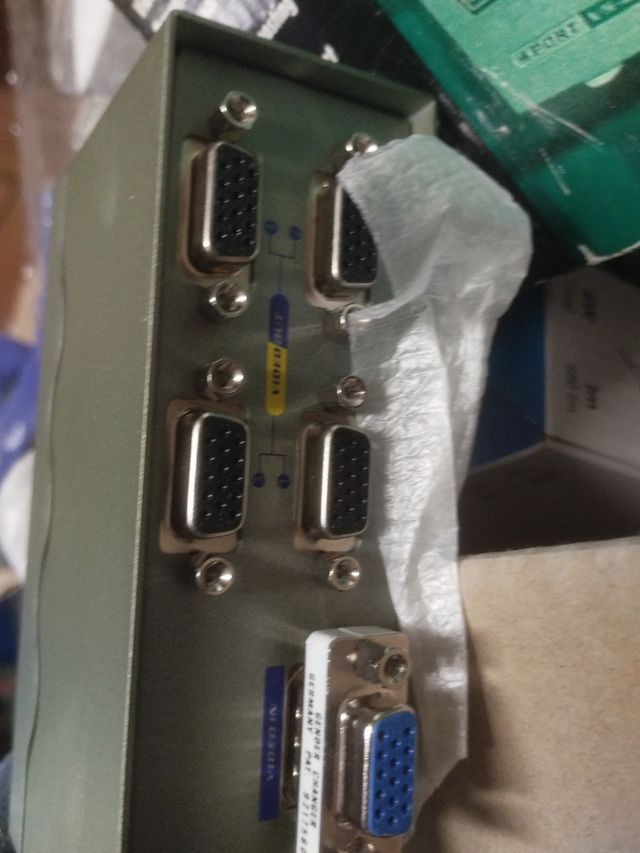 Multliplexor VGA 4/1