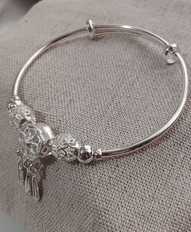 Pulsera rigida atrapasueños plata.oferta hoy