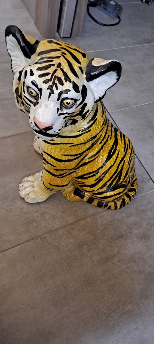 Tigre in ceramica h. 40 cm