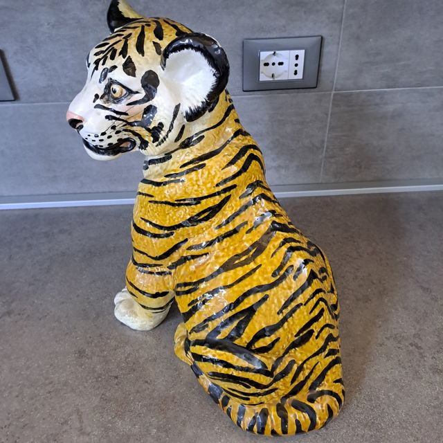 Tigre in ceramica h. 40 cm