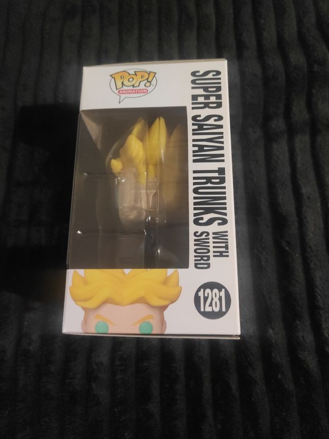 FUNKO POP! DRAGON BALL Super sayan trunks with swo