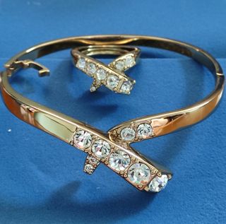 Conjunto brazalete y anillo
