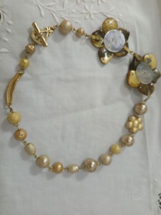 Collar madre de perla artesanal