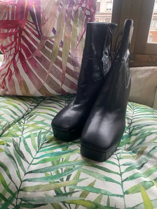 Botines a estrenar Zara de piel negros talla 41