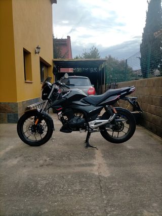 Motocicleta 125