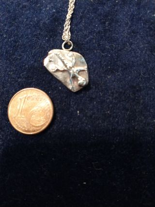 Colgante de lagarto ibicenco en plata pura.