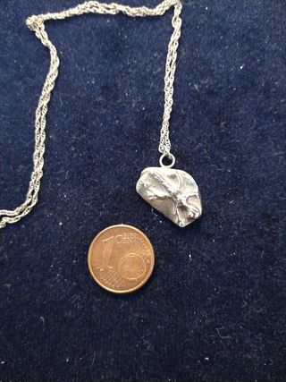 Colgante de lagarto ibicenco en plata pura.