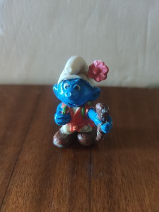 Figura PVC Pitufo con Flor BOOTLEG