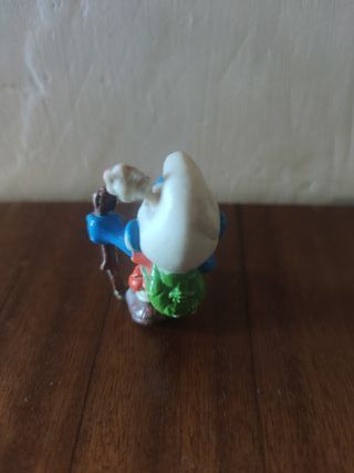 Figura PVC Pitufo con Flor BOOTLEG