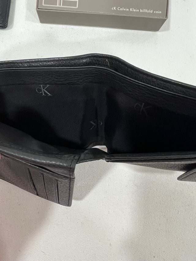Cartera negra hombre Calvin Klein nueva y regalo