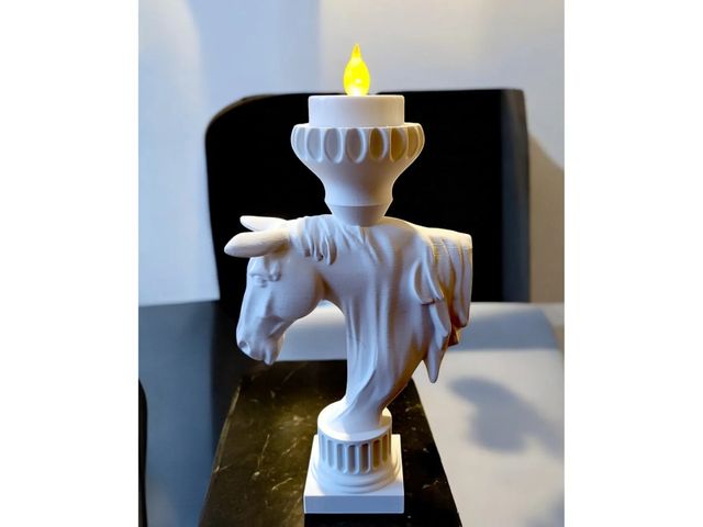 Cavallo portacandela