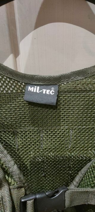 Gilet tattico Mil-Tec