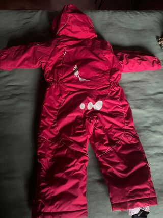 Tuta intera bimbo per montagna