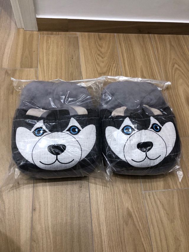 Ciabatte giganti lupo nuove