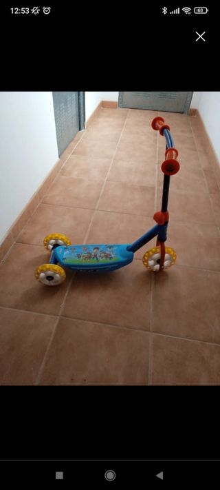 se vende patinete niño