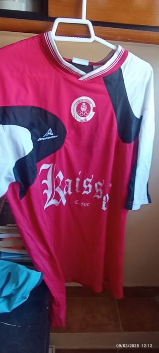 Camiseta de futbol antigua