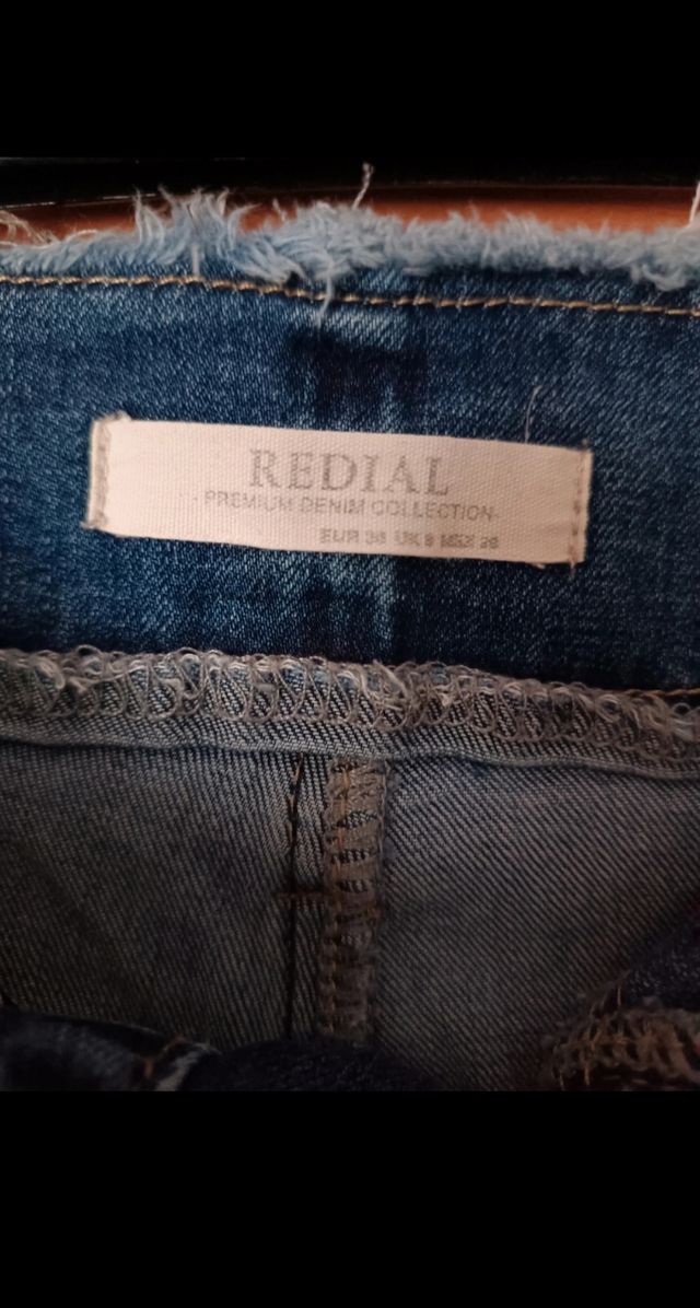 Pantalón jeans.