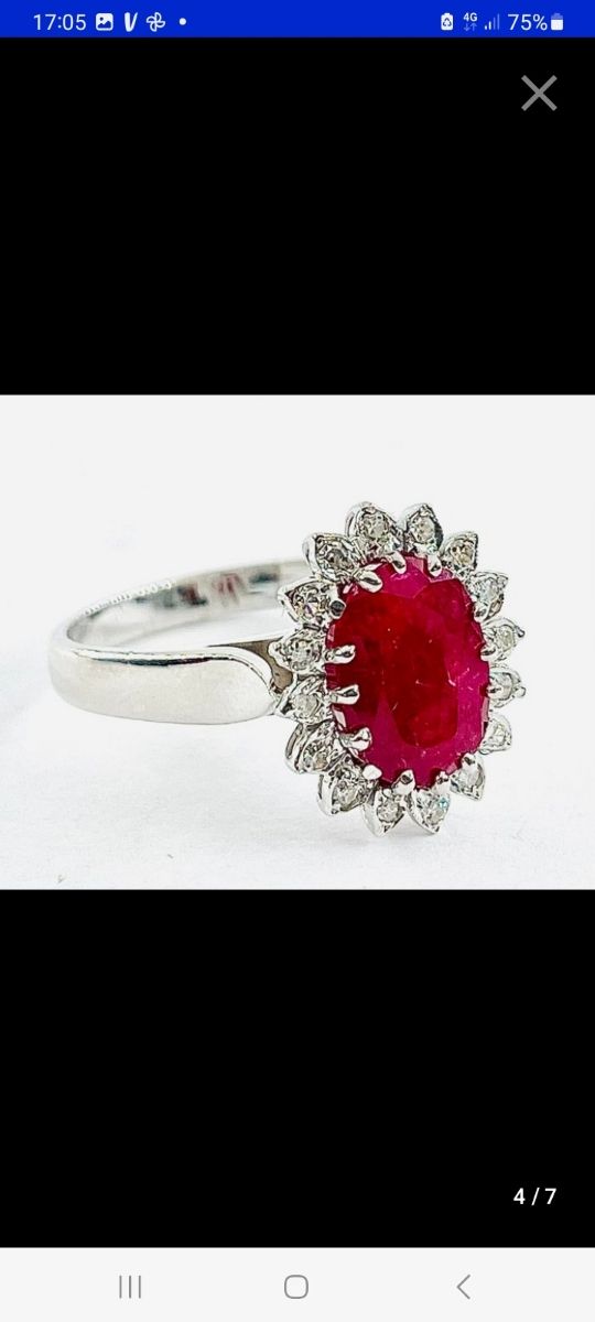 Anello oro 18 carati con rubino e diama