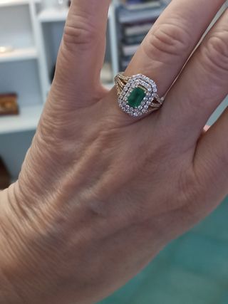 Anello 14 kt oro giallo smeraldo natural