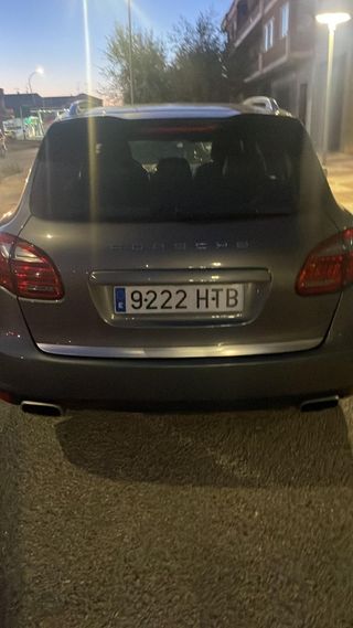 Porsche Cayenne 2014