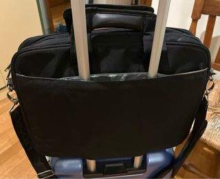 Custodia per computer multitasche
