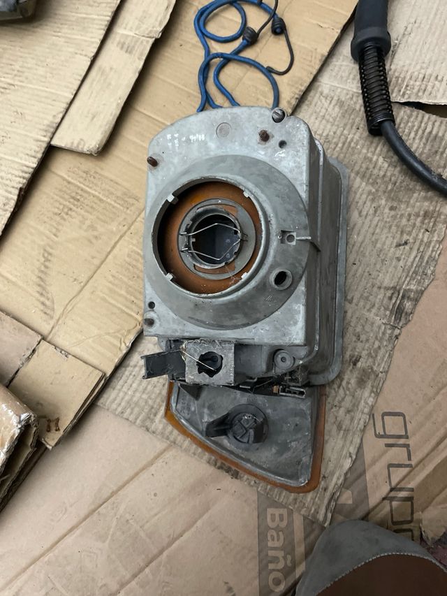 Faro e intermitente renault 18