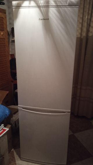 Frigrorifico blanco Corberó 