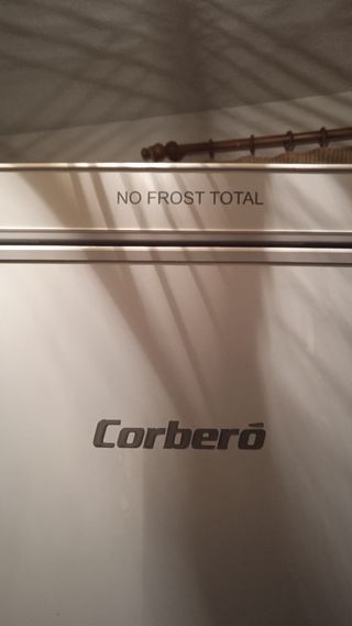Frigrorifico blanco Corberó 