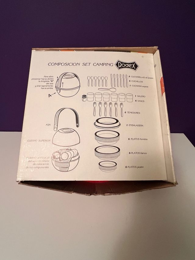 Set Camping. Utensilios