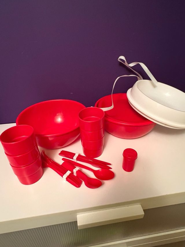 Set Camping. Utensilios