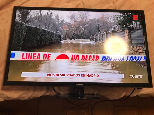 Tv Samsung 32” UE324000AW