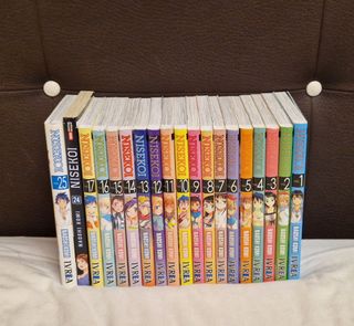 Manga Nisekoi casi completo 19 tomos. Ivrea