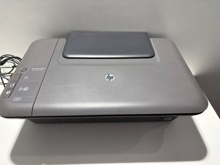 IMOPRESORA DESKJET 1050 NEGRO Y COLOR-FOTOCOPIADOR