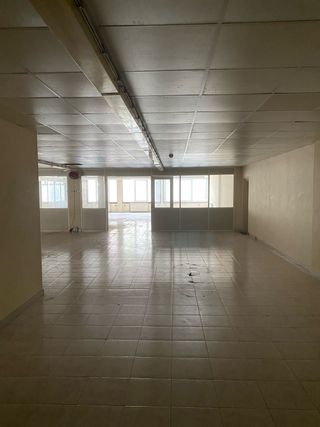 Alquiler de local comercial en Arteixo de 452m2