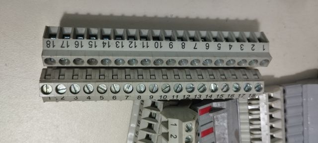 Bloque terminales de conexión